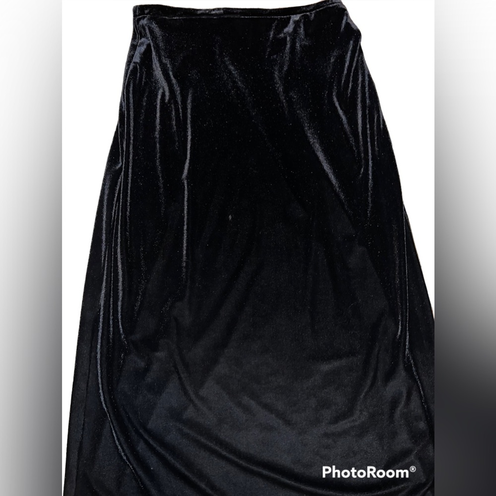 Vintage long velvet skirt black size small elastic waist